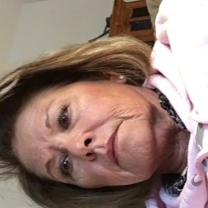 Meet your Posher, Janelle